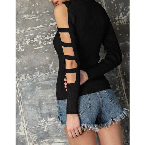 RIBBED KNIT CUTOUT COLD SHOULDER SWEATER